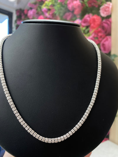 White gold necklace