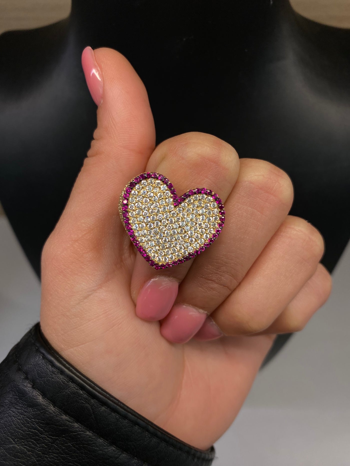 Heart ring