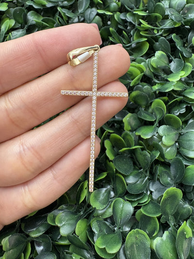 Cross pendant