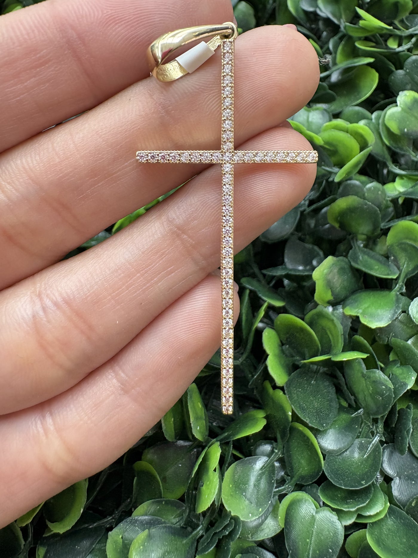 Cross pendant