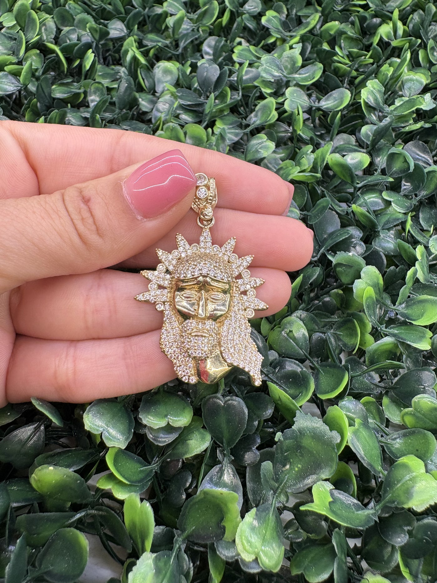 Cristo face pendant