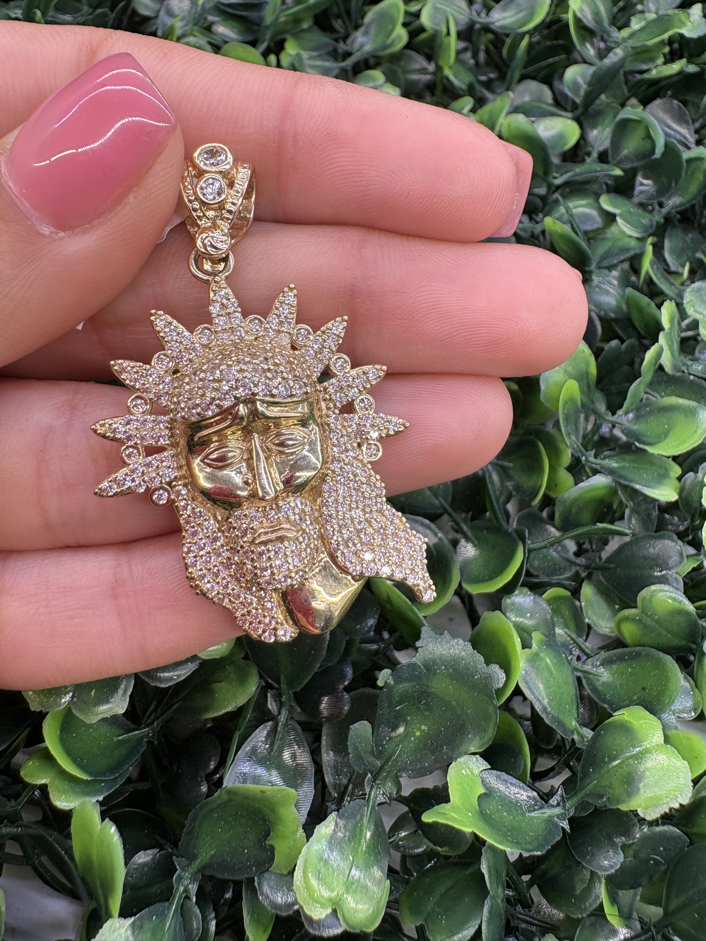 Cristo face pendant