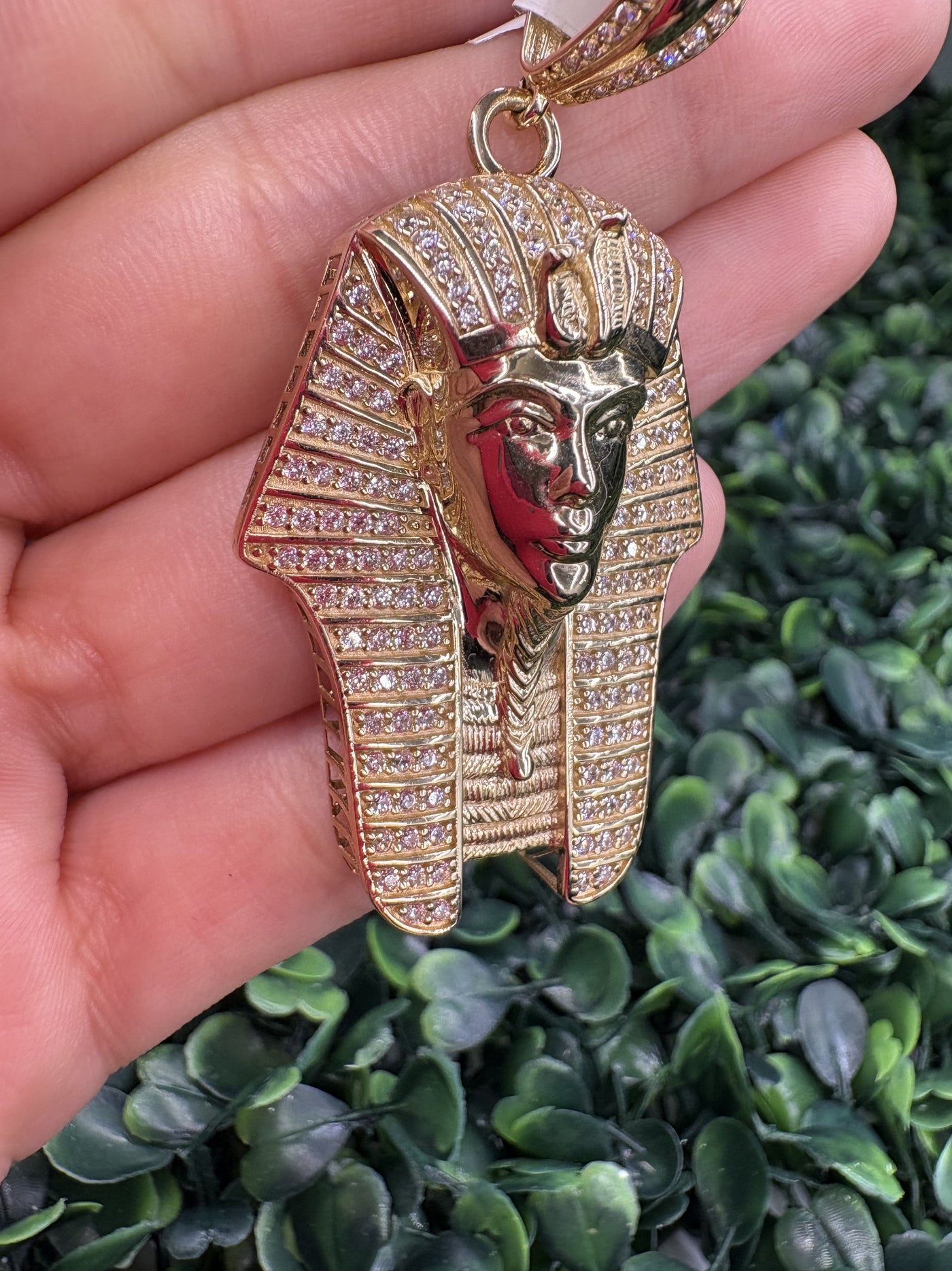 Pharaoh pendant