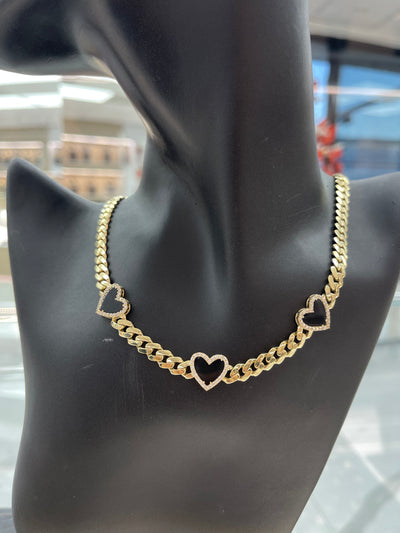 Black heart necklace